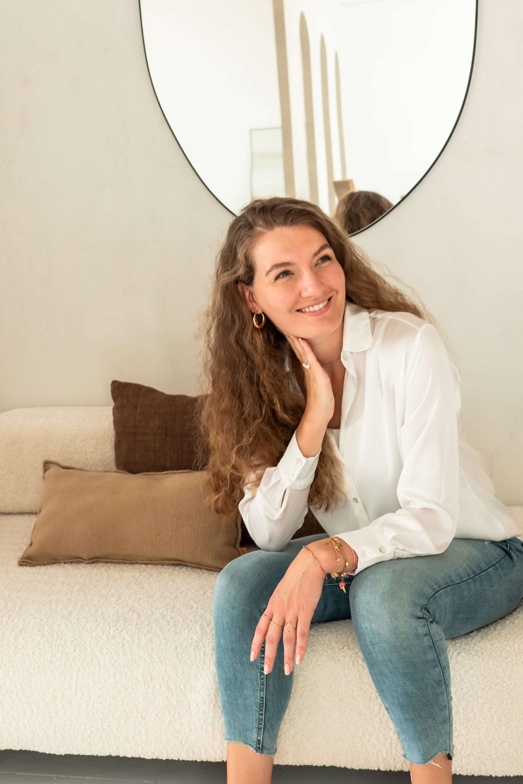 Ondernemer jara jager over suit emmeloord